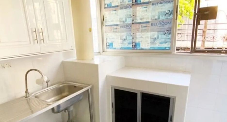 Wohnung zum Kauf mit 1 Zimmer in Huai Khwang, Bangkok