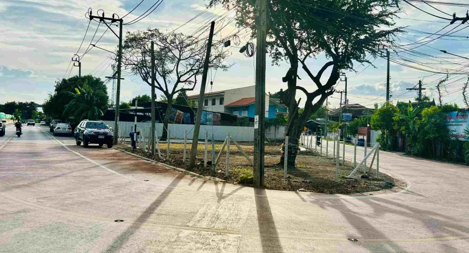 Terreno en venta en Bang Kruai, Nonthaburi