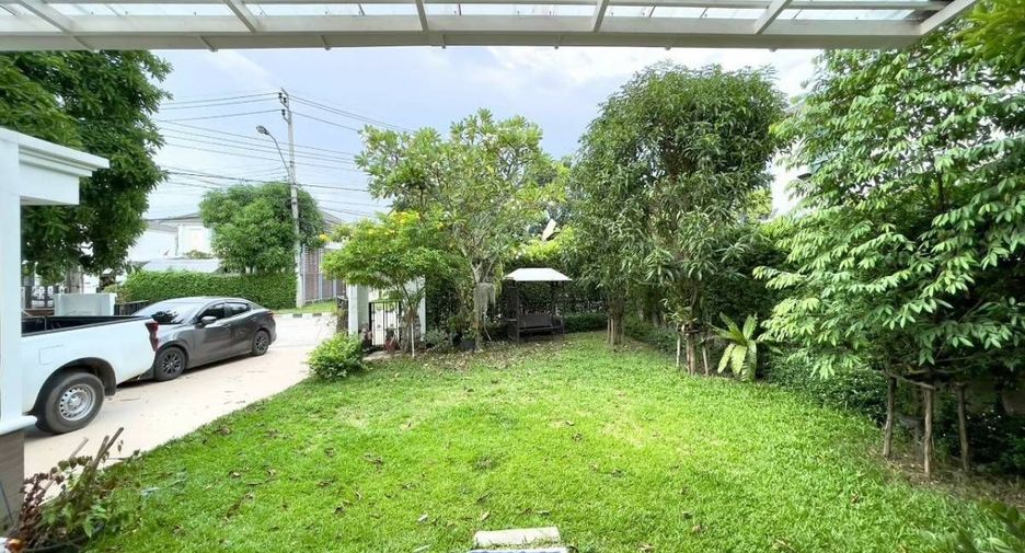 For sale and for rent 3 bedrooms house in Lat Krabang, Bangkok