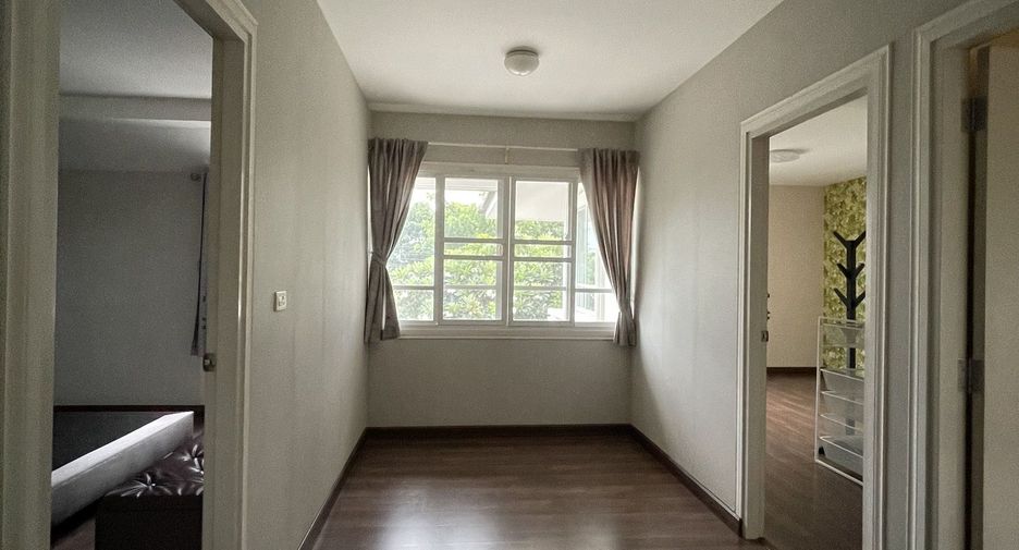 For sale and for rent 3 bedrooms house in Lat Krabang, Bangkok