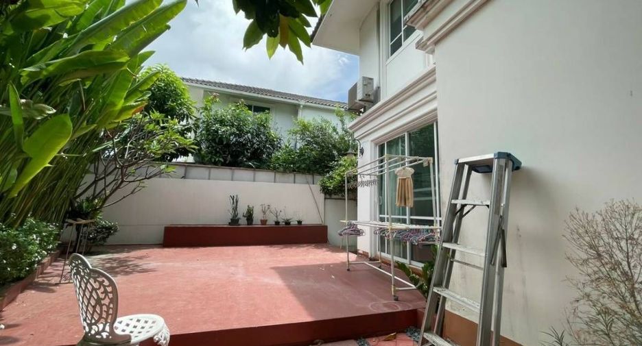 For sale and for rent 3 bedrooms house in Lat Krabang, Bangkok