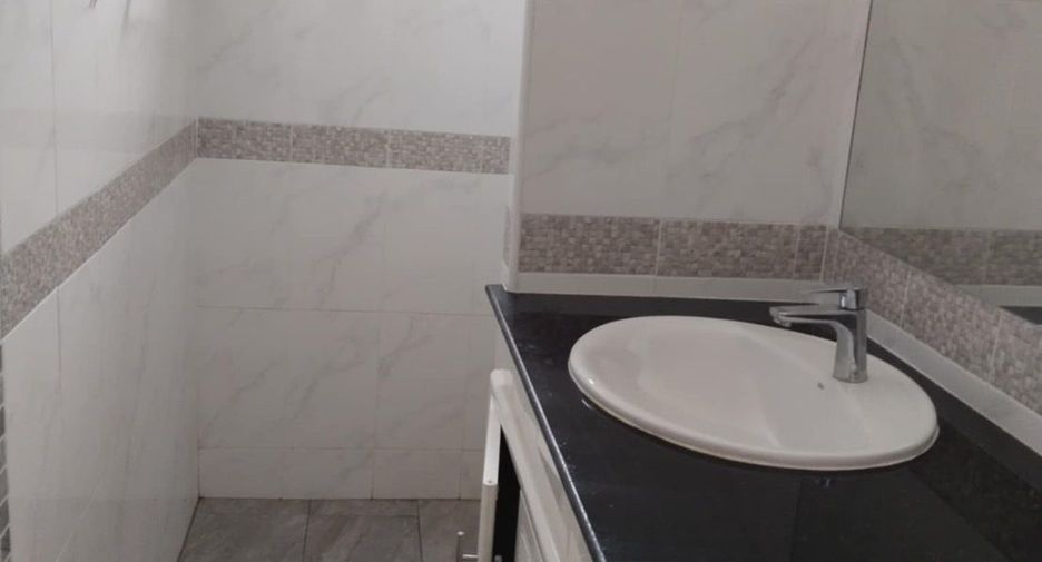 For sale 3 bedrooms villa in Cha Am, Phetchaburi