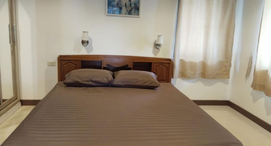 For sale 3 bedrooms villa in Cha Am, Phetchaburi