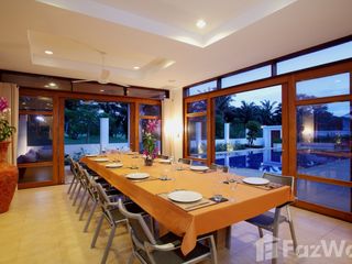 Villa en alquiler de 7 habitaciones en Kathu, Phuket