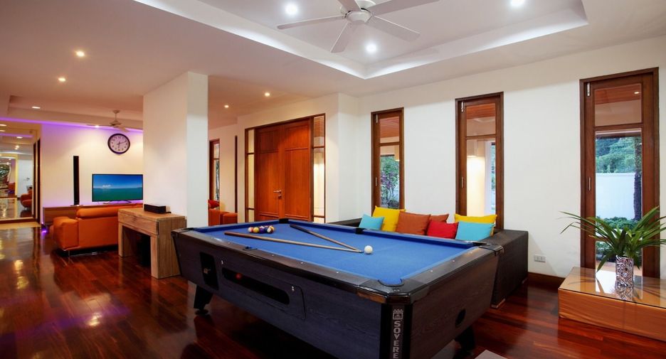 Villa en alquiler de 7 habitaciones en Kathu, Phuket