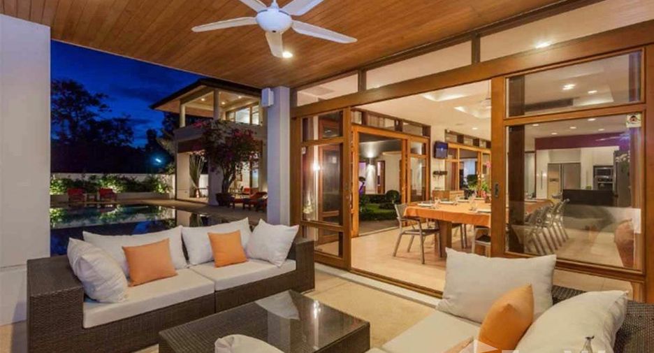 Villa en alquiler de 7 habitaciones en Kathu, Phuket