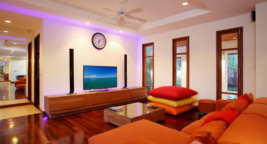 Villa en alquiler de 7 habitaciones en Kathu, Phuket