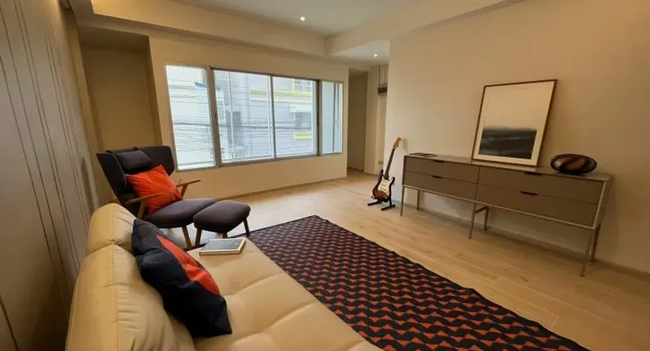 For sale and for rent 3 bedrooms townhouse in Bang Na, Bangkok
