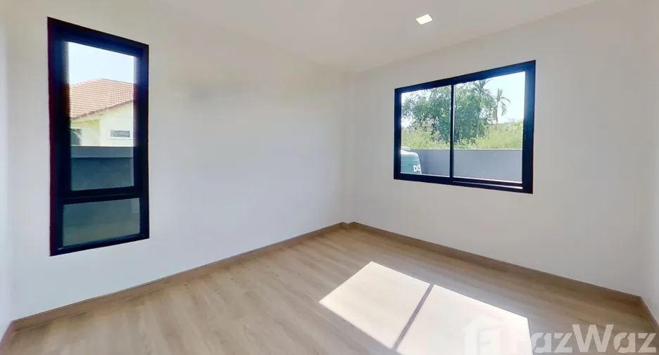 Casa en venta de 3 habitaciones en San Kamphaeng, Chiang Mai