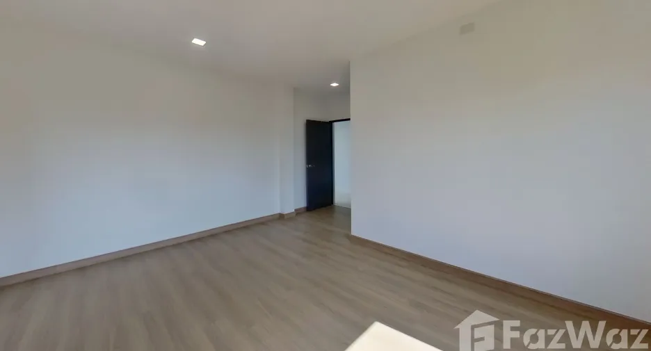 Casa en venta de 3 habitaciones en San Kamphaeng, Chiang Mai