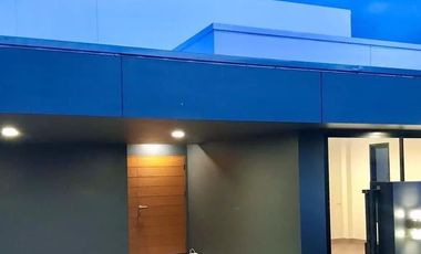 Casa en venta de 3 habitaciones en San Kamphaeng, Chiang Mai