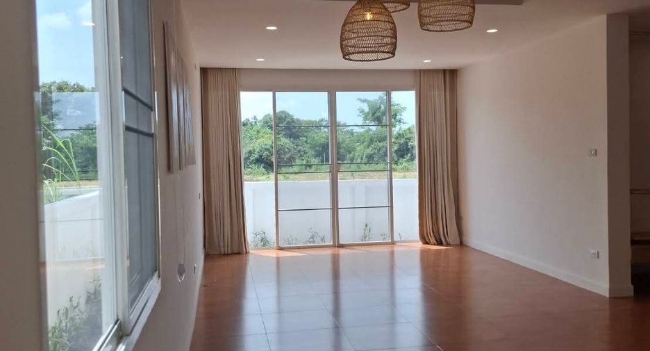 出售 3 卧室 独立屋 在 Saraphi, Chiang Mai