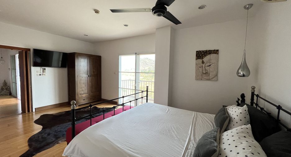 For sale and for rent 2 bedrooms condo in Hua Hin, Prachuap Khiri Khan