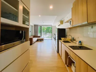 Продажа 2 спальни кондо в Ча Ам, Пхетбури