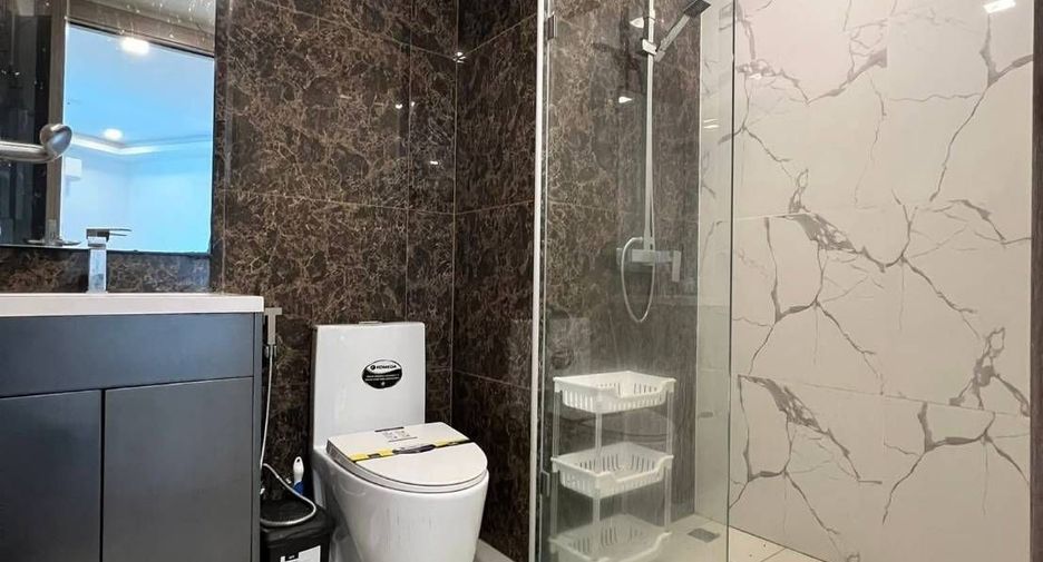 Wohnung zur Miete mit 1 Zimmer in Bang Lamung, Chonburi