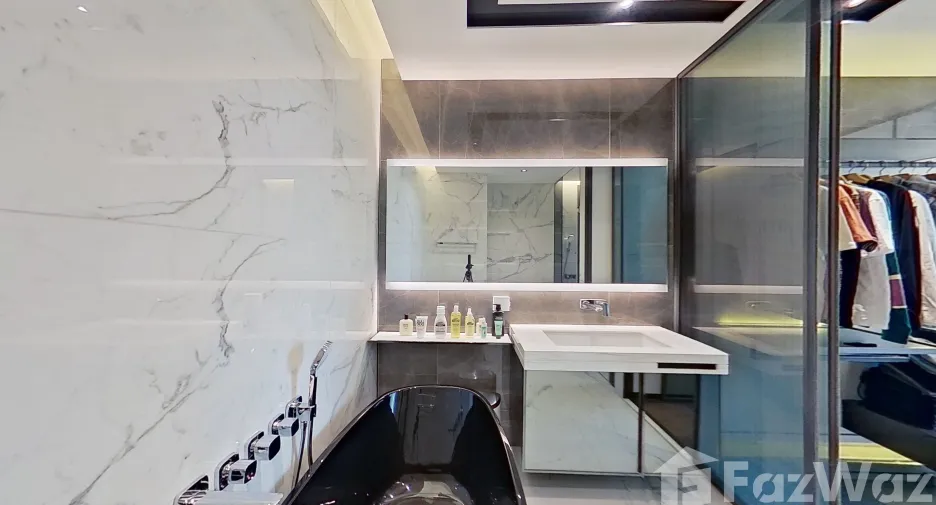 For sale 1 bed condo in Watthana, Bangkok