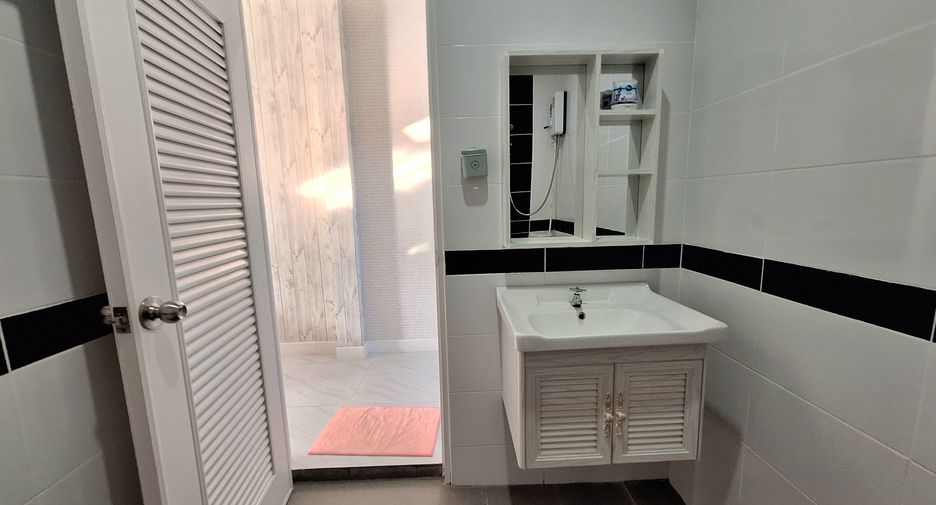 À louer 3 chambres villa à Hua Hin, Prachuap Khiri Khan