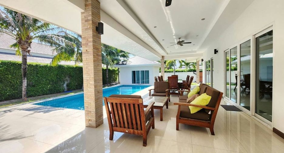 Villa zum Kauf mit 4 Zimmer in Cha Am, Phetchaburi