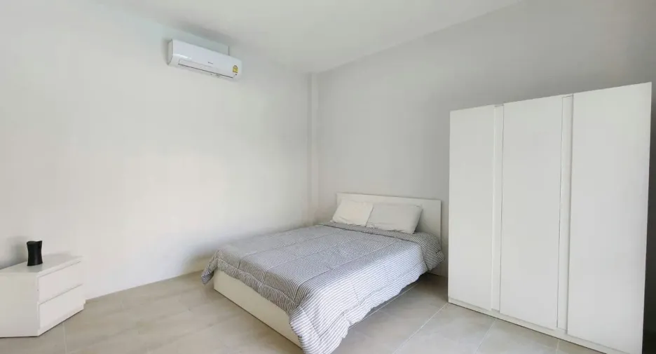 Villa zum Kauf mit 4 Zimmer in Cha Am, Phetchaburi