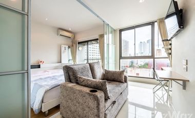 For rent and for sale studio condo in Phaya Thai, Bangkok