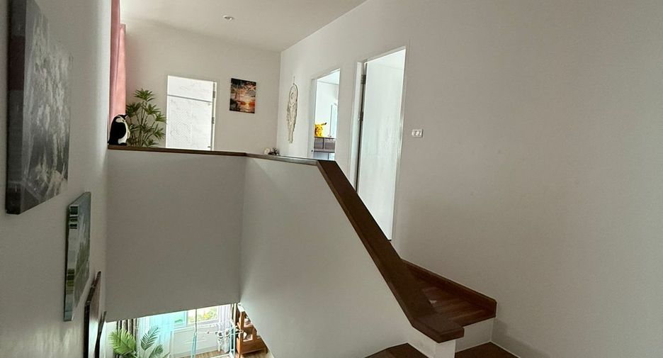 For sale 4 bedrooms house in Thalang, Phuket