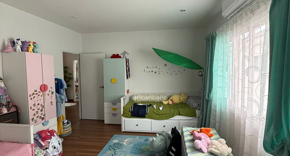 For sale 4 bedrooms house in Thalang, Phuket