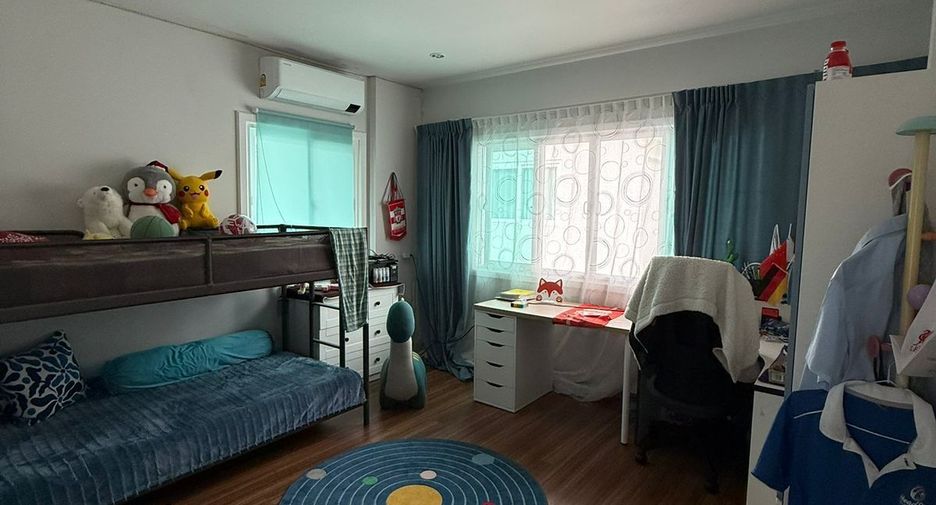 For sale 4 bedrooms house in Thalang, Phuket