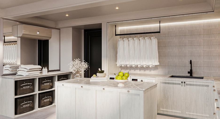 For sale 4 bedrooms townhouse in Yan Nawa, Bangkok