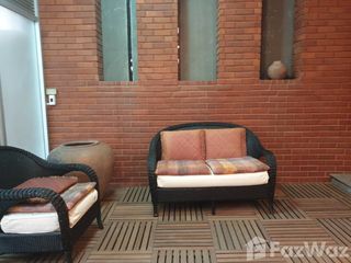 À vendre et à louer 3 chambres villa à Watthana, Bangkok