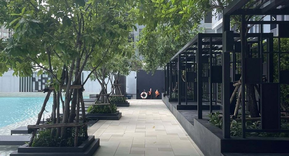 For sale studio condo in Bang Kapi, Bangkok