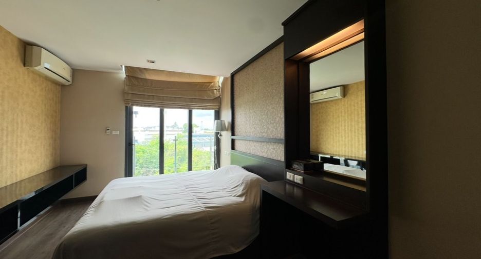 Condo en alquiler de 2 habitaciones en Mueang Chiang Mai, Chiang Mai