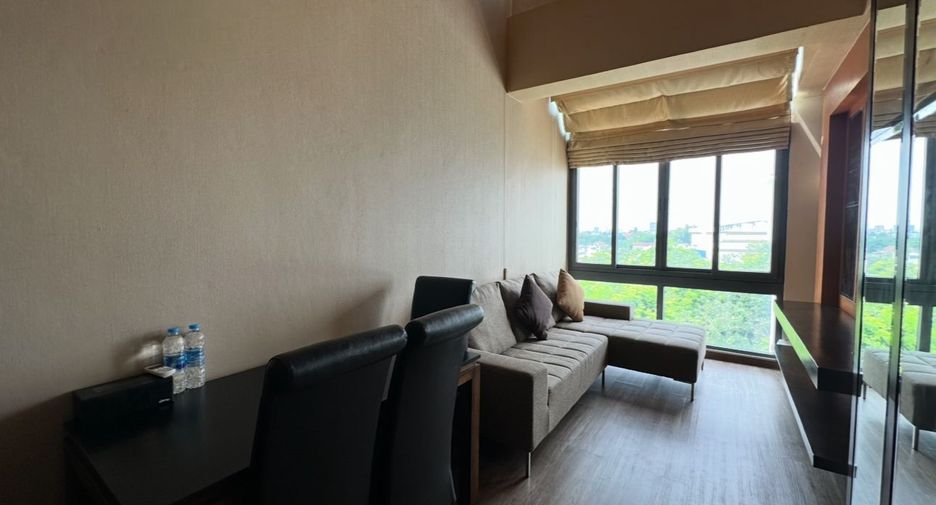 Condo en alquiler de 2 habitaciones en Mueang Chiang Mai, Chiang Mai