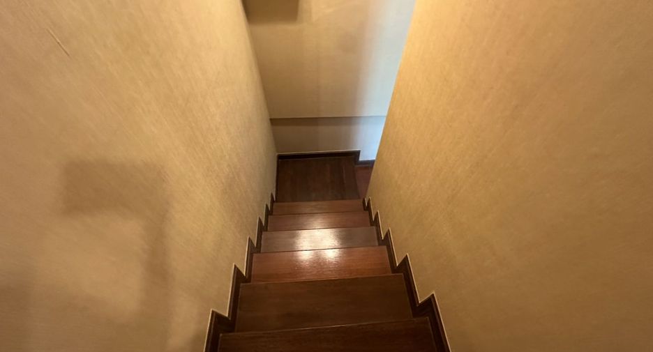 Condo en alquiler de 2 habitaciones en Mueang Chiang Mai, Chiang Mai