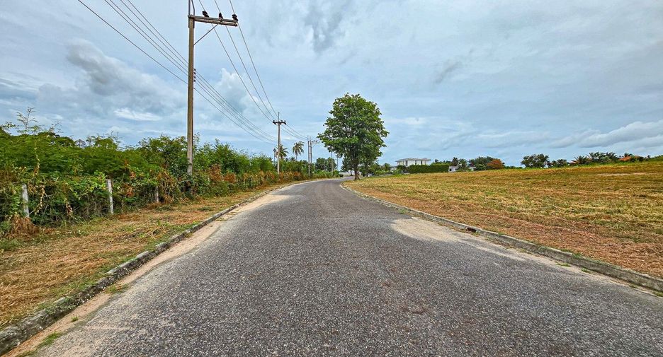 For sale land in Bang Lamung, Chonburi