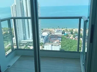 À louer studio condo à Bang Lamung, Chonburi