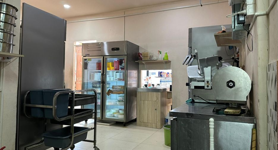 For rent 1 bed retail Space in Mueang Phuket, Phuket