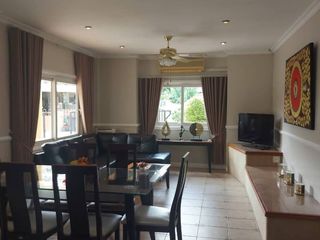 Villa zur Miete mit 3 Zimmer in Bang Lamung, Chonburi