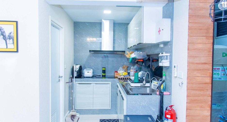 For sale 3 bedrooms townhouse in Suan Luang, Bangkok