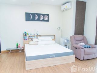 For sale 3 bedrooms townhouse in Suan Luang, Bangkok