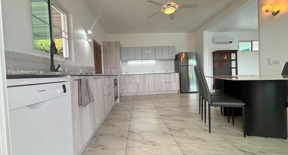 For rent 3 bedrooms villa in Hua Hin, Prachuap Khiri Khan