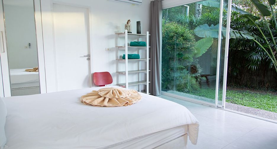 For sale and for rent 5 bedrooms villa in Mueang Phuket, Phuket