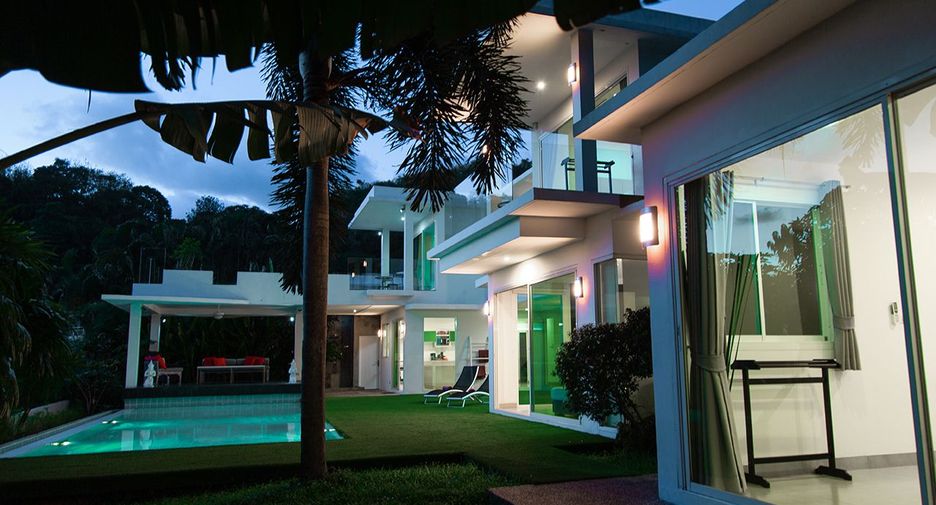 For sale and for rent 5 bedrooms villa in Mueang Phuket, Phuket