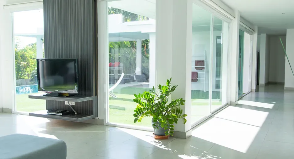 For sale and for rent 5 bedrooms villa in Mueang Phuket, Phuket