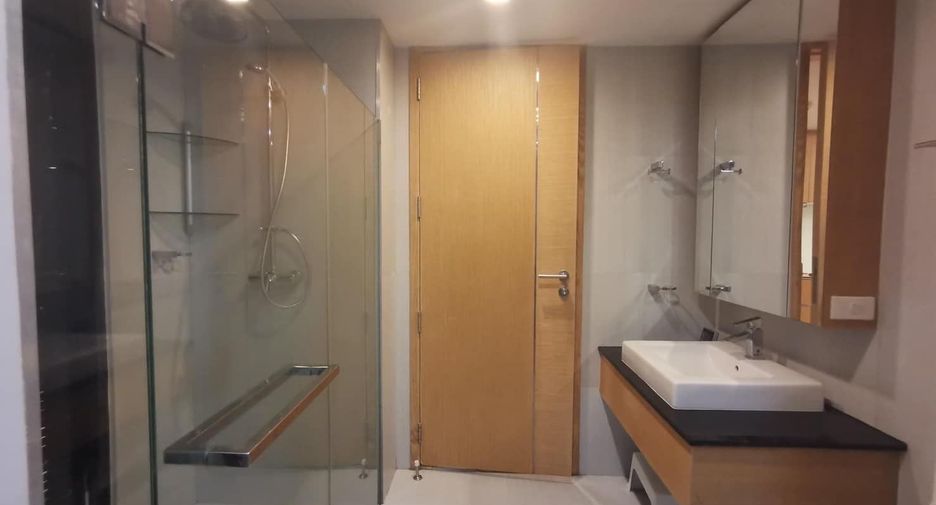 For sale 1 bed condo in Phaya Thai, Bangkok