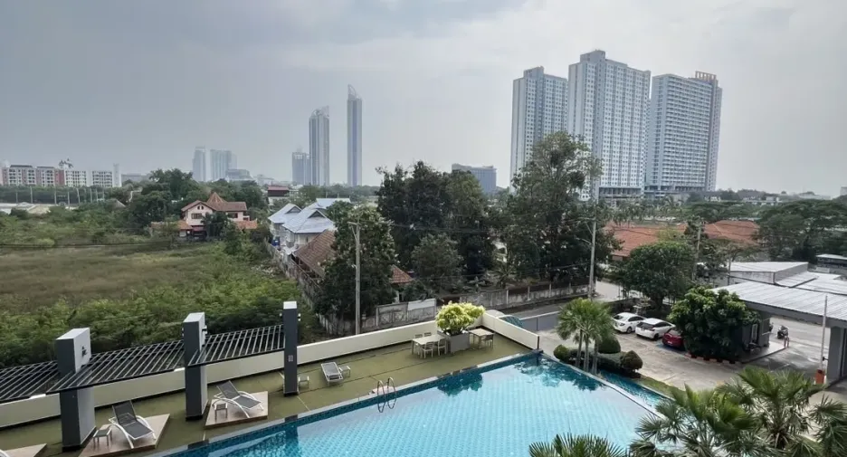 出售 1 卧室 公寓 在 Bang Lamung, Chon Buri
