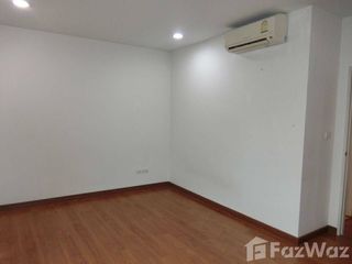 For sale and for rent 3 bedrooms townhouse in Chom Thong, Bangkok