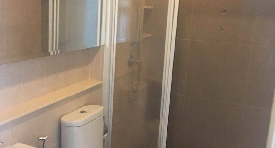 For sale and for rent 3 bedrooms townhouse in Chom Thong, Bangkok