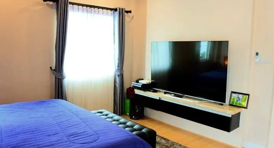 For rent 3 bedrooms house in Bang Lamung, Chonburi
