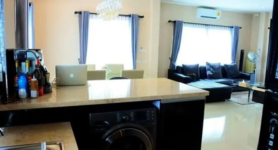 For rent 3 bedrooms house in Bang Lamung, Chonburi