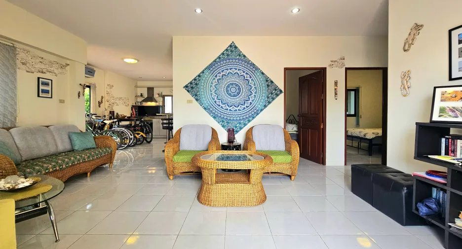 Villa en venta de 3 habitaciones en Cha Am, Phetchaburi